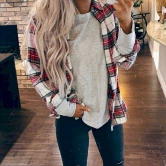 SO Plaid Flannel Button Top | S - Picture 2 of 7